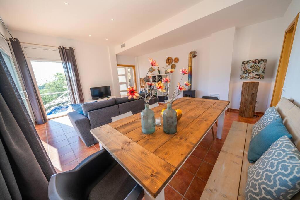 Villa Lovely Breeze, Heerlijk Familiehuis, 7Pers. يوريت دي مار المظهر الخارجي الصورة