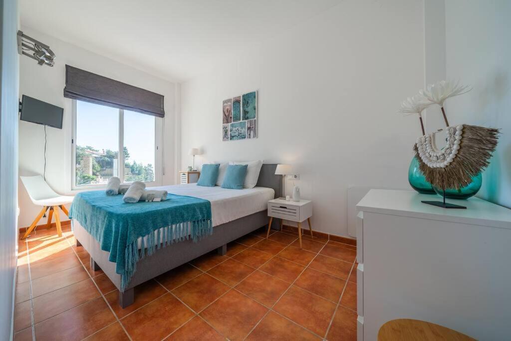 Villa Lovely Breeze, Heerlijk Familiehuis, 7Pers. يوريت دي مار المظهر الخارجي الصورة