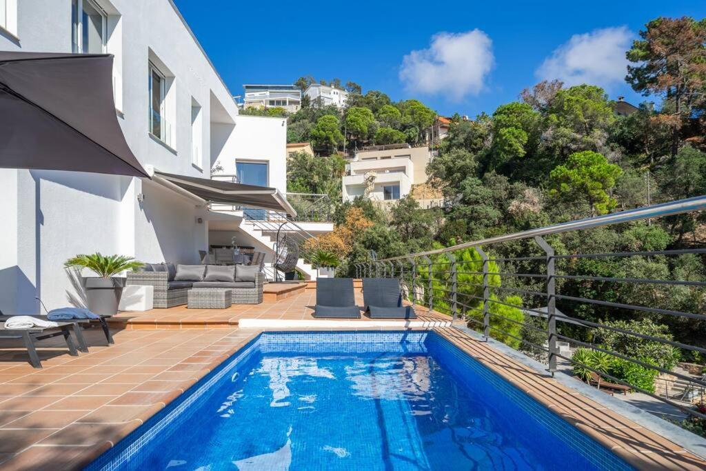 Villa Lovely Breeze, Heerlijk Familiehuis, 7Pers. يوريت دي مار المظهر الخارجي الصورة